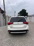 Mitsubishi Outlander 2016 White - 1