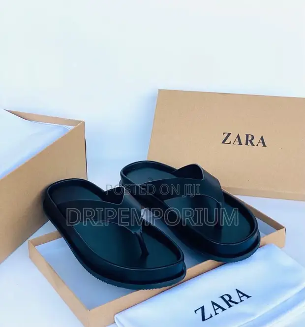 Zara & Pedro Men's Slippers - 1