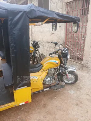 Apsonic AP150-20 Three-Wheeler (2025) - Yellow