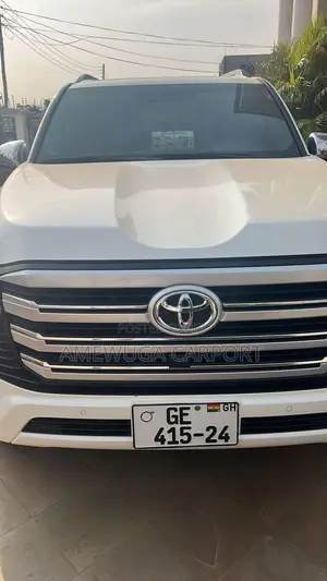 Toyota Land Cruiser LC300 VX 2024