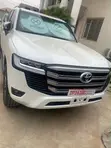 Toyota Land Cruiser LC300 VX 2024 - 2