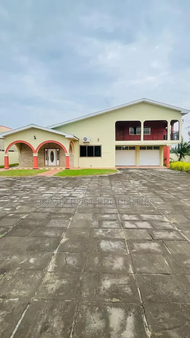 6-Bedroom Duplex for Rent in Haatso Westland, Accra - 1