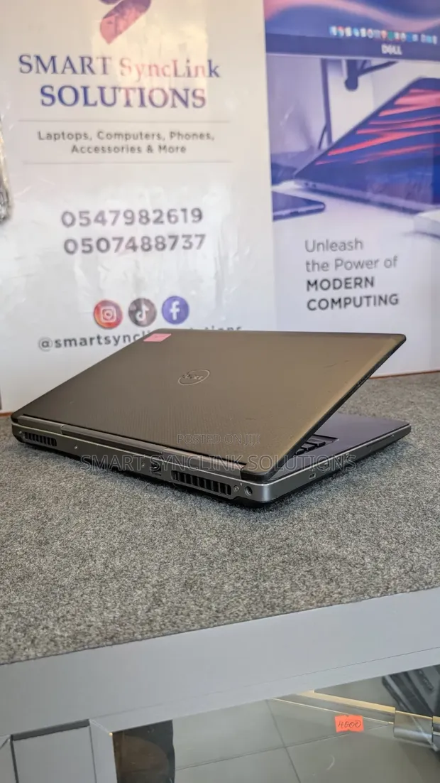 Dell Precision 17 7720 Laptop - Intel Core i7, 32GB RAM, 1.5TB Storage - 1