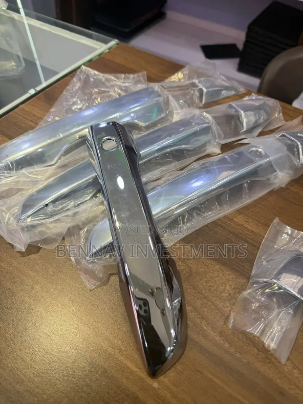 Chrome Door Handle Cover for Honda Civic (2016-2021) - 1