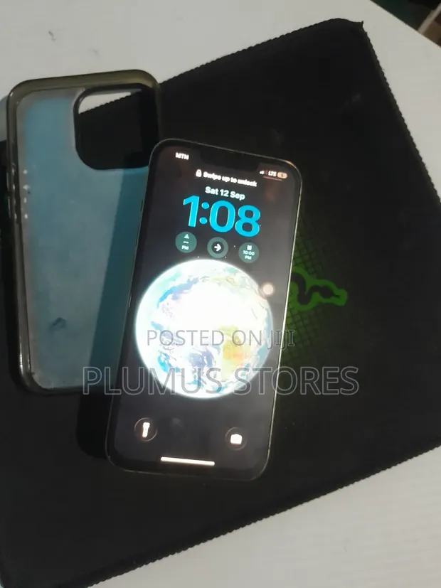 Apple iPhone 13 Pro 128GB White - 1