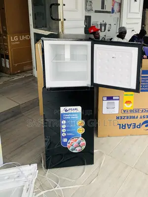 Pearl PF-216TBG-5E 136L Double-Door Top-Freezer Refrigerator