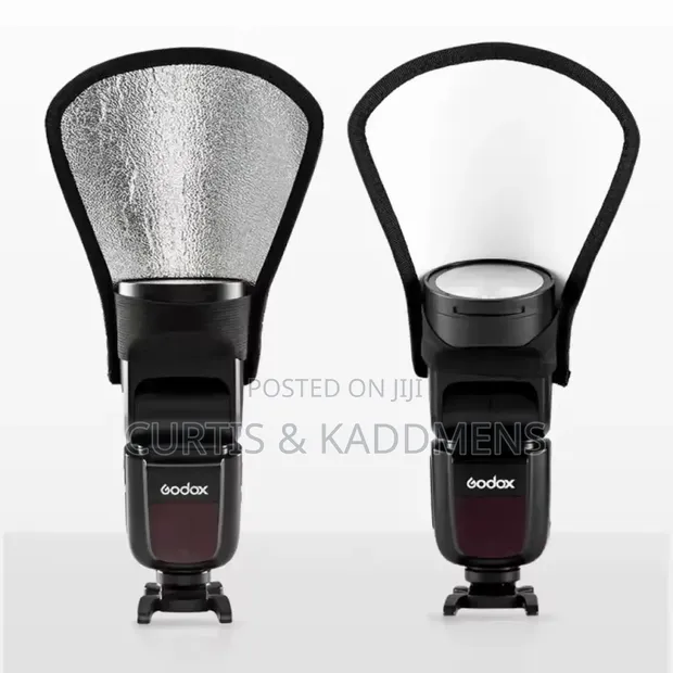 2-in-1 Silver/White Speedlite Reflector/Diffuser - 1