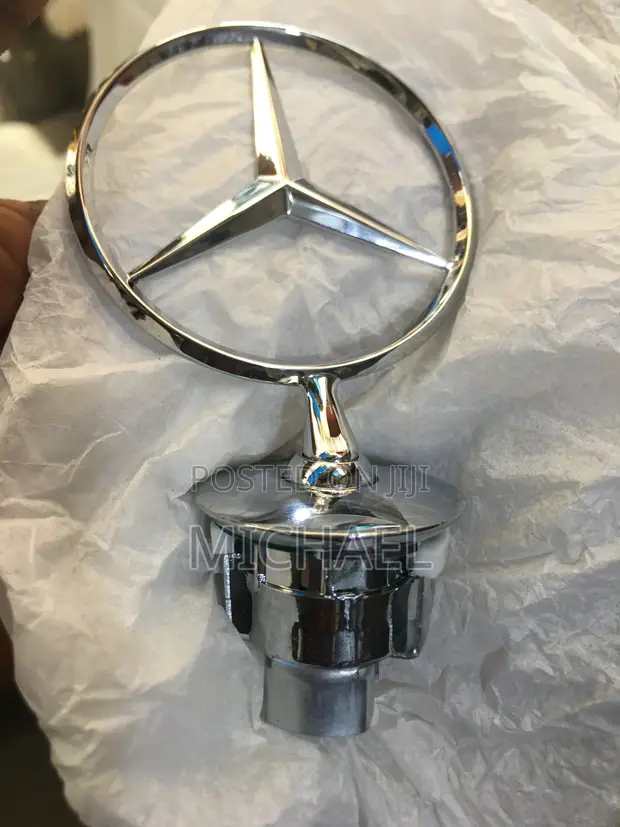 Mercedes-Benz Front Crown and Logo - 1