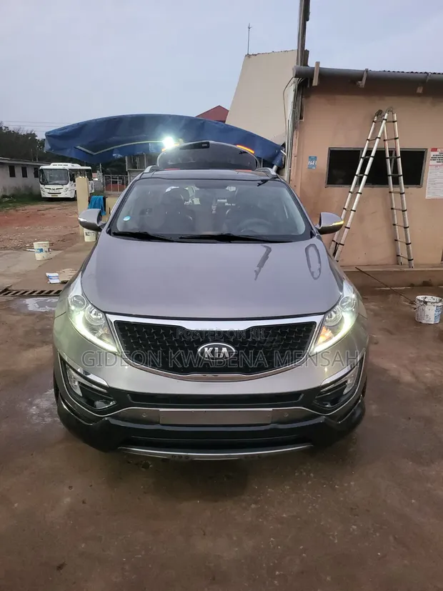 Kia Sportage 2014 Silver - 1