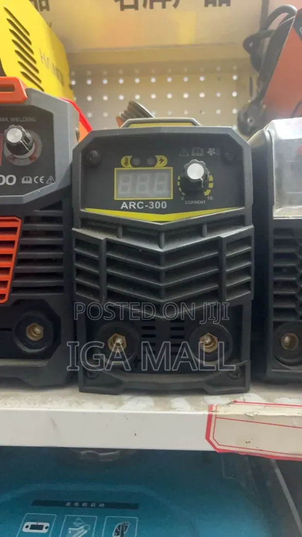 300 Amp Electric Welding Machine - 1