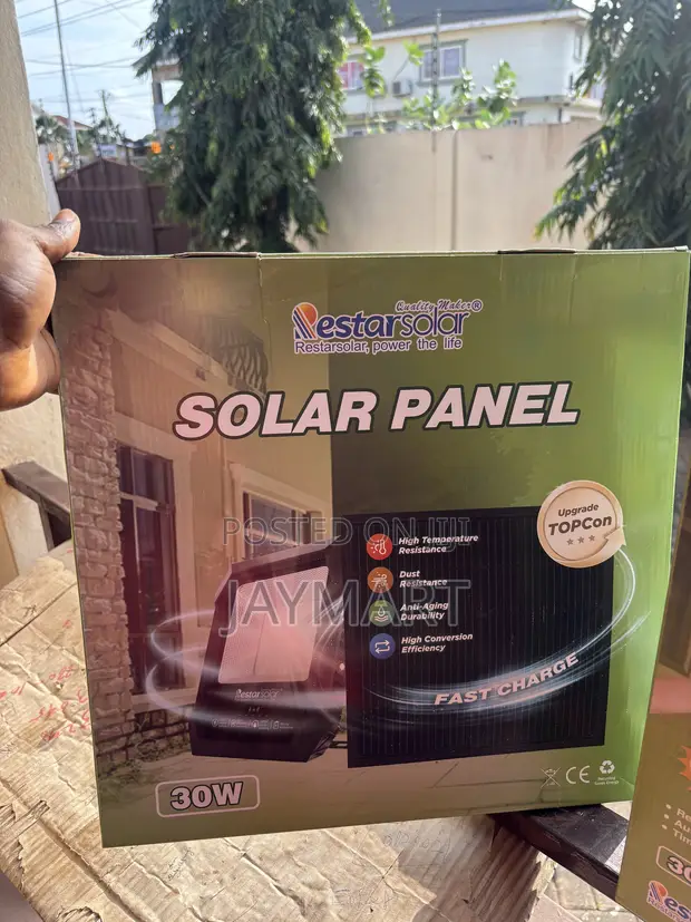 300W Portable Solar Floodlight - 1