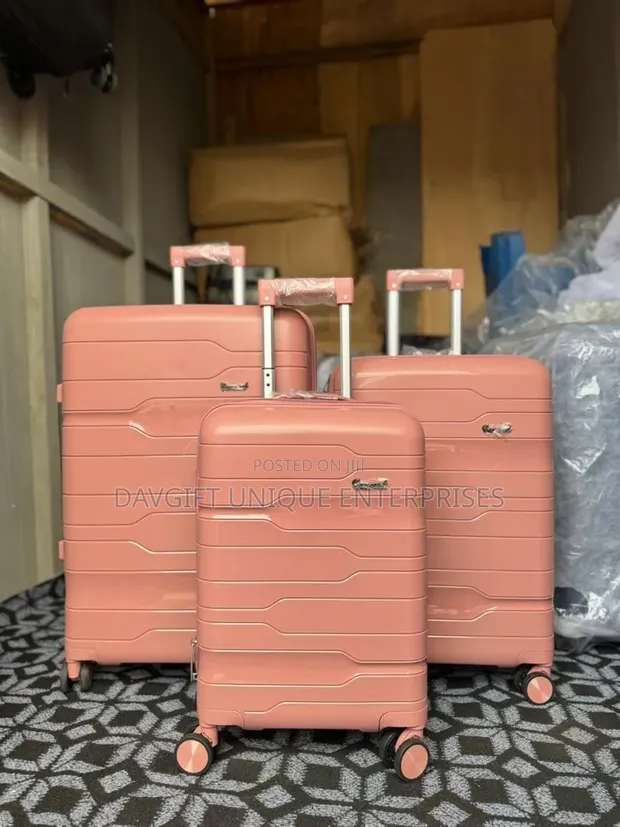 3-Piece Set Unbreakable Luggage Bags - 1