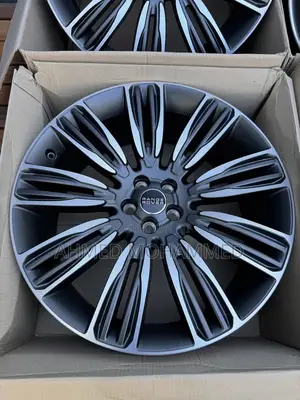 Range Rover 22" Alloy Rim (Grey)