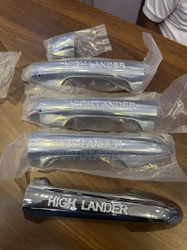 Chrome Door Handle Cover for Toyota Highlander (2015-2019) - 1