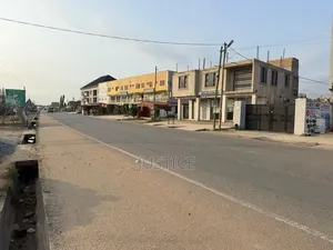 3 Bedroom Executive Apartment for Rent in Odumase Pokuase