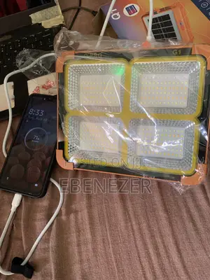 Rechargeable LED Lamp with Solar Charging