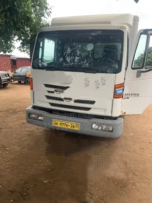 Nissan Dump Truck for Sale
