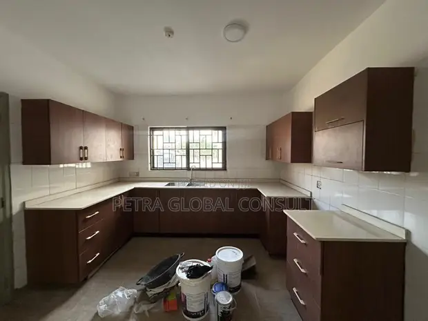 Kitchen Design and Construction Services - 1