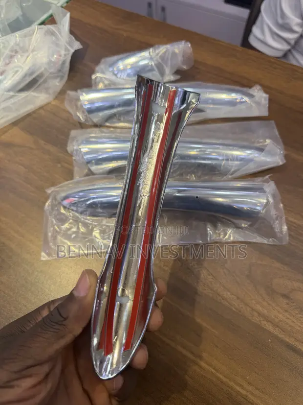 Chrome Door Handle Cover for Hyundai Sonata/Tucson (2011-2014) - 1