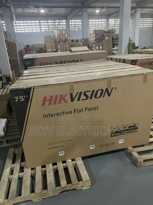 Hikvision 75" Interactive LED 4K UHD with Integrated Camera - 1