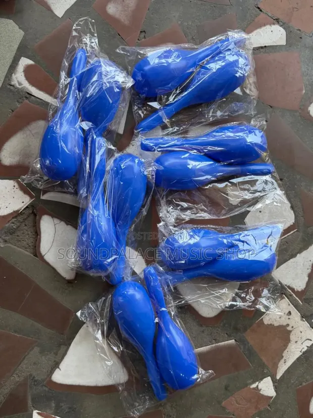 Professional Plastic Maracas - Various Colours - 1