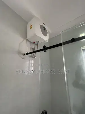 4 Bedroom Executive House for Sale in Adentan, Barrier