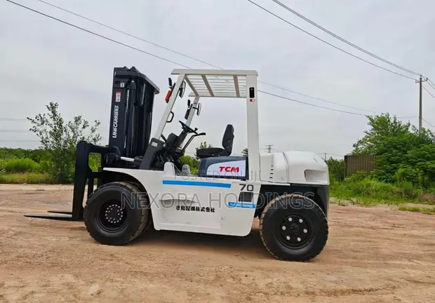 Toyota, Komatsu, TCM & Heli Forklift Rental - 1