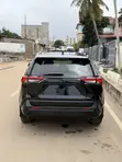 Toyota RAV4 XLE AWD 2024 Black - 3