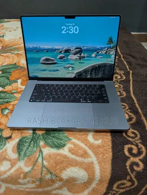 Apple MacBook Pro 2023 M2 Pro 16GB RAM 512GB SSD