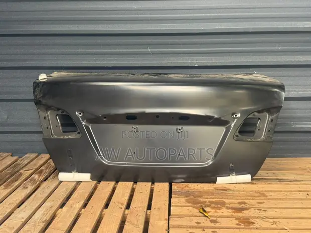Nissan Sentra Boot (2013-2018) - 1