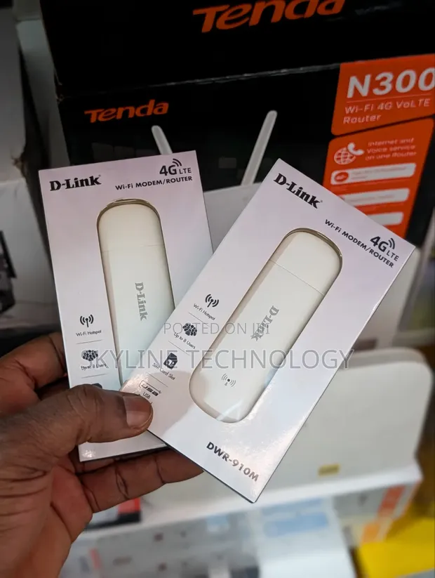 D-Link Universal 4G Wireless Dongle and Hotspot Modem - 1