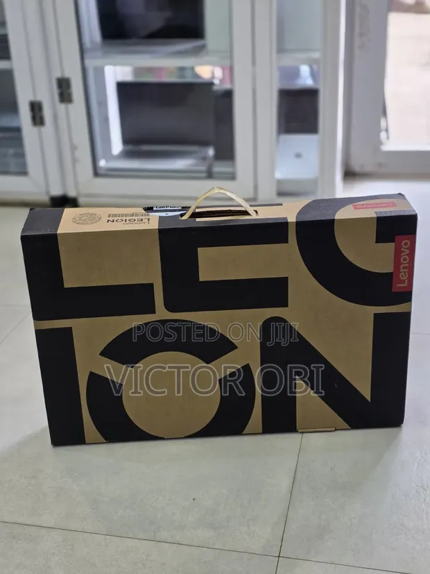 Lenovo Legion 5i Laptop: Core Ultra 9, 32GB RAM, 1TB SSD - 1