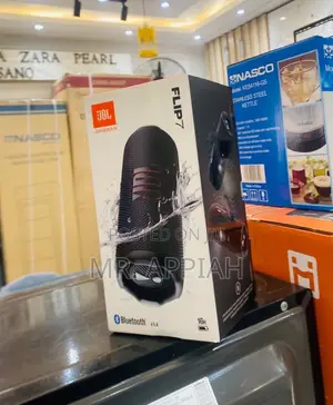 JBL Flip 7 Wireless Speaker (Black)