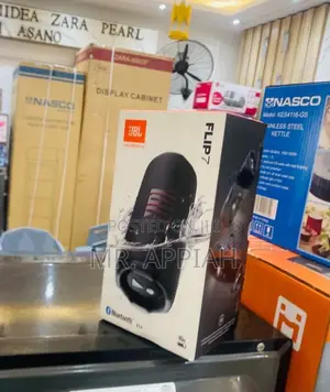 JBL Flip 7 Wireless Bluetooth Speaker (Black)