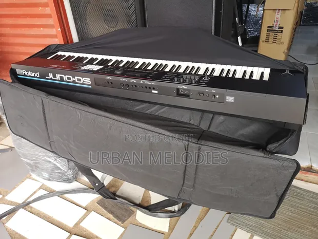 Roland Juno-DS 88 Keys Keyboard - 1