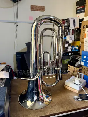 Yamaha 3-Valve Silver Euphonium