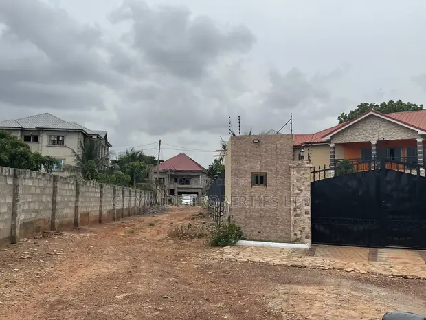 100ft x 70ft Land with Uncompleted House at Pantang - 1