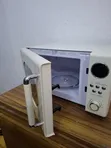Russell Hobbs Retro Compact Cream Microwave (20L) - 2