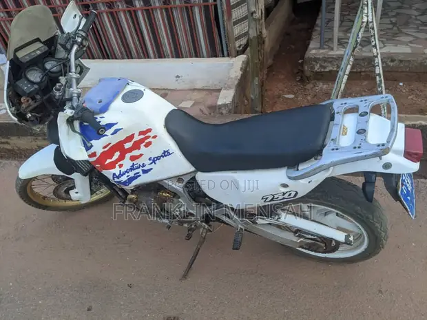 Motorcycle 2017 White - 1