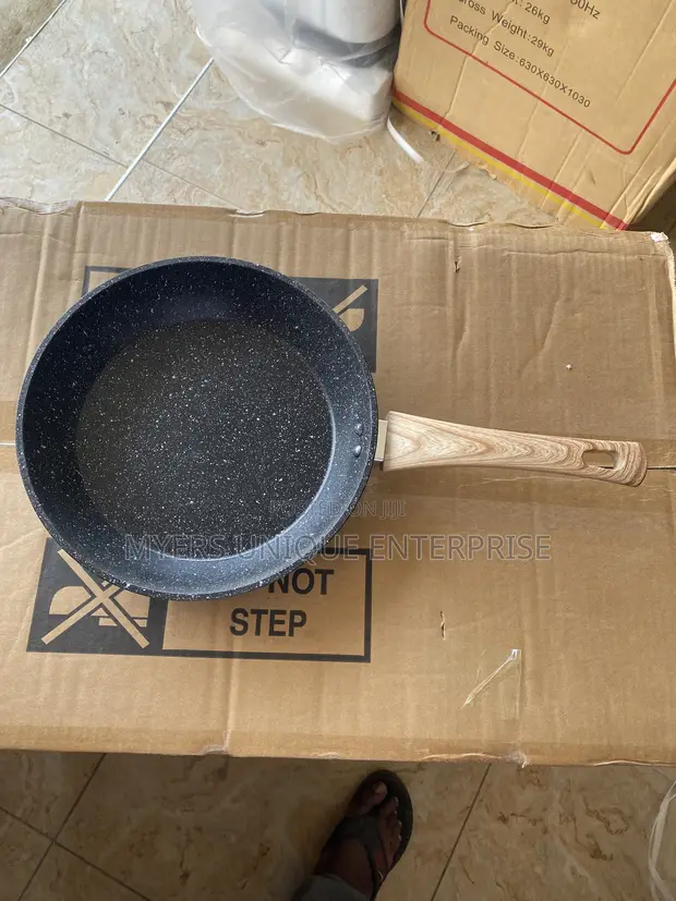 Medium 24cm Granite Non-Stick Frying Pan - 1