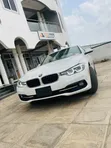 BMW 330i 2019 White - 1