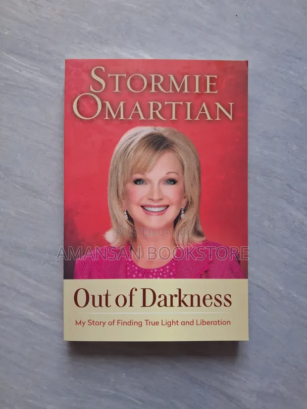 Out of Darkness by Stormie Omartian - 1