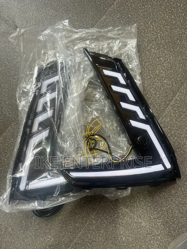 Honda CR-V LED Fog Lights (2023-2025) - 1