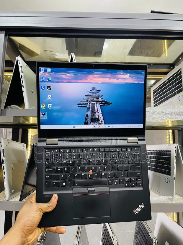 Lenovo ThinkPad X13 Yoga 16GB i7 SSD 512GB - 1