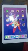 Apple iPad Air 16GB White - 4