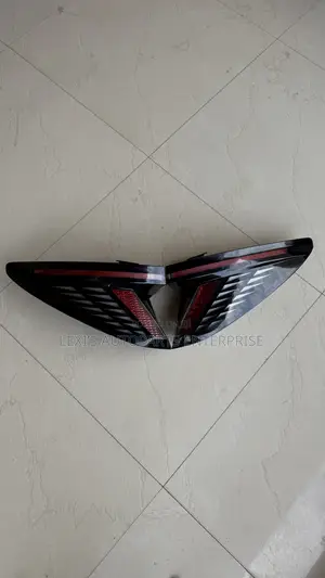 Hyundai Tucson Tail Lights (2021-2025)