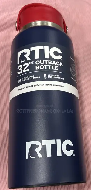 RTIC 32 Oz Ceramic Lined Insulated Water Bottle