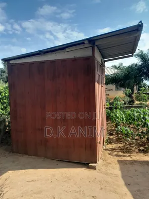 Steel Container with Shelves
