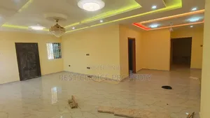3 Bedroom Apartment for Rent in East Airport, Manet