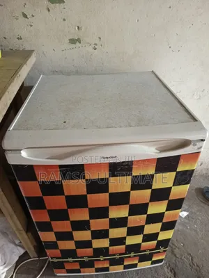 Hotpoint UK Tabletop Fridge